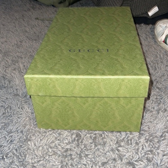 Gucci box - Picture 3 of 3